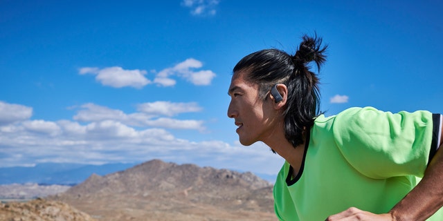 JBL Endurance Peak Earbuds